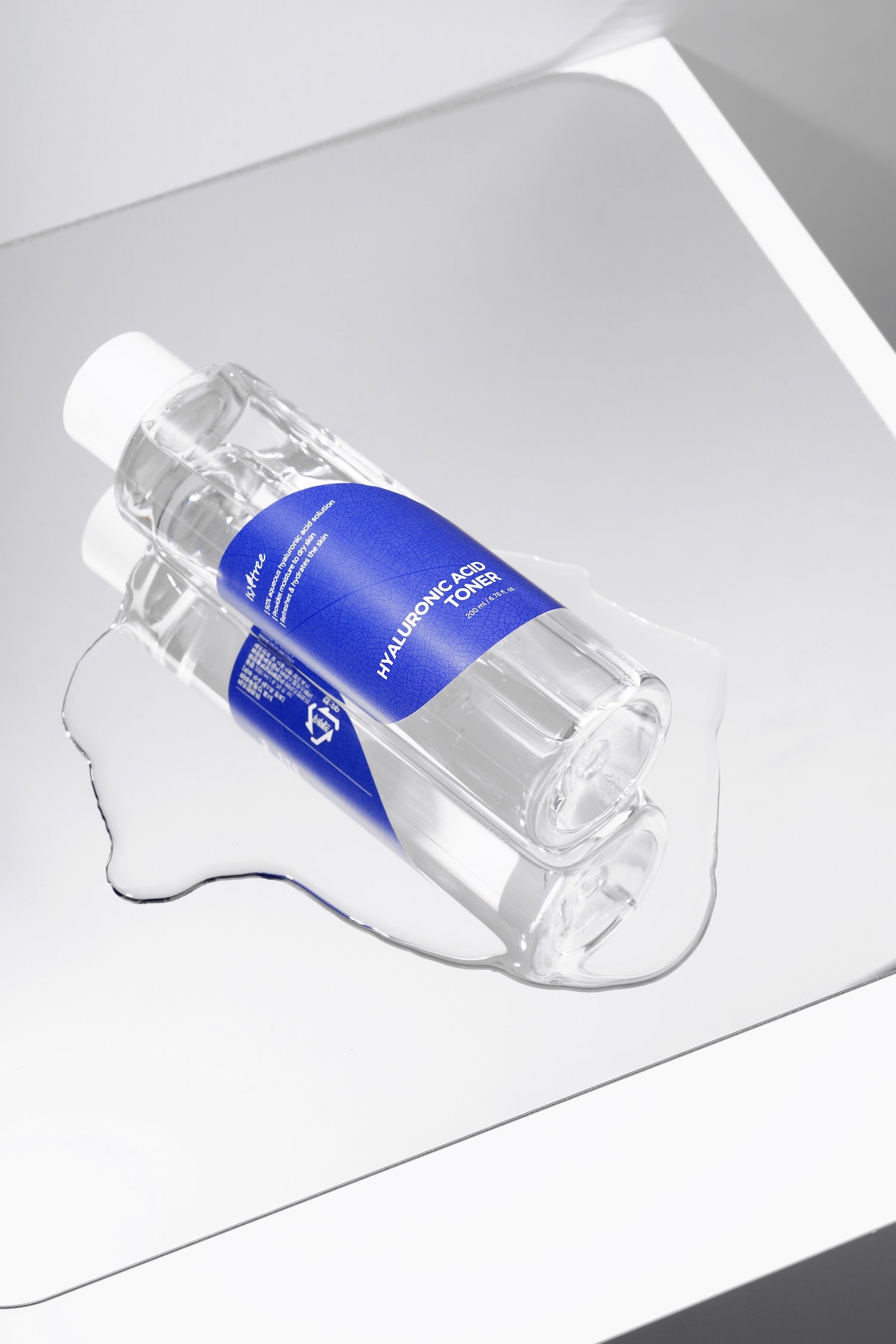 Isntree — Hyaluronic Acid Toner — 200ml